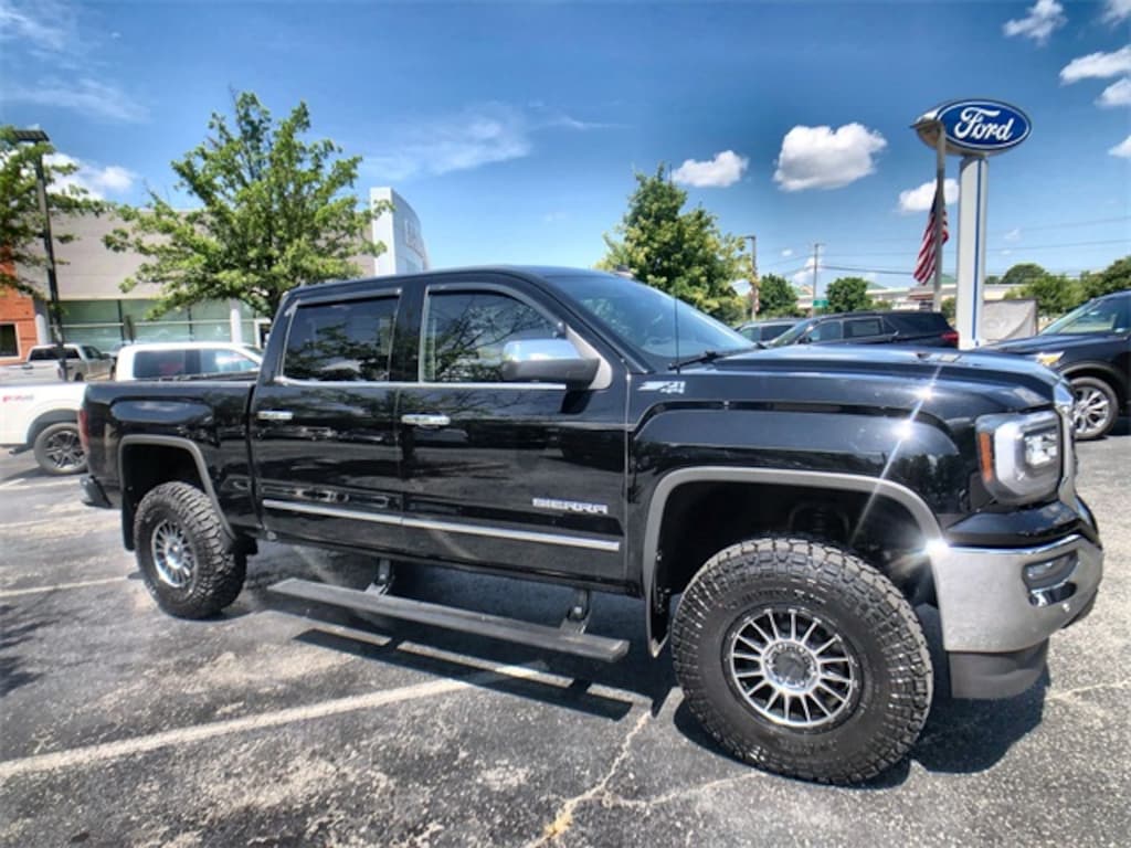 Certified 2017 GMC Sierra 1500 SLT Truck