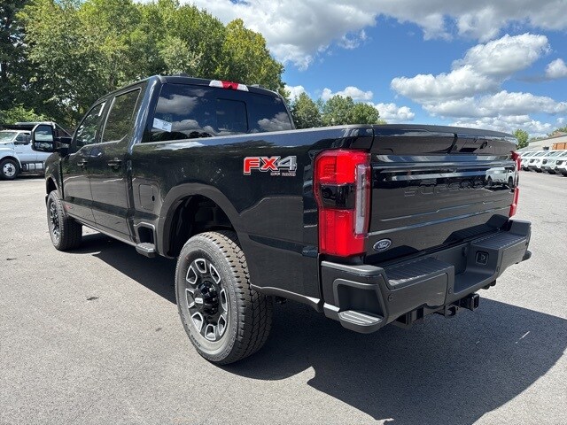 2026 Ford F-250 Platinum photo 3