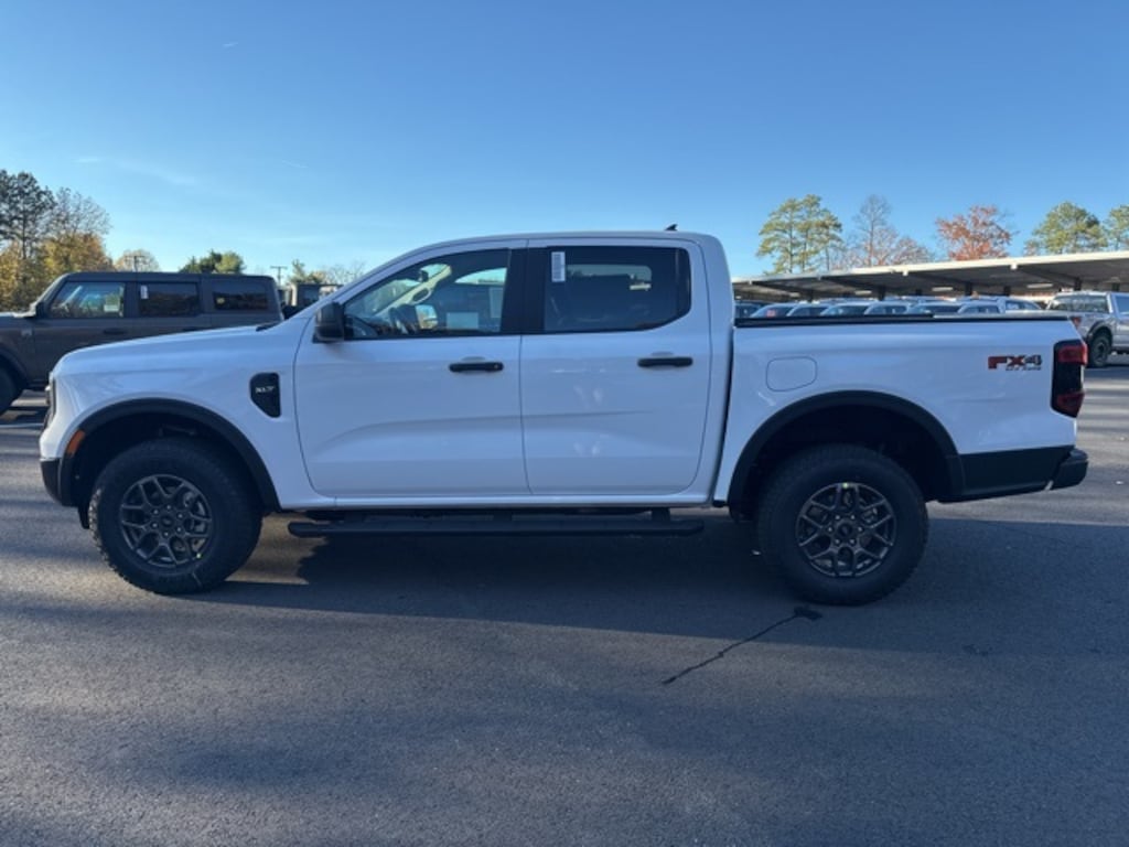 New 2025 Ford Ranger XLT 4D Crew Cab