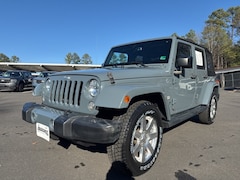 2015 Jeep Wrangler Unlimited Sahara SUV