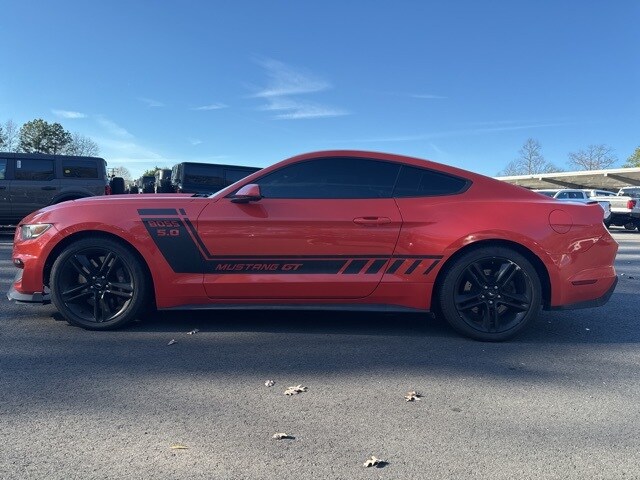 2015 Ford Mustang GT Premium photo 2