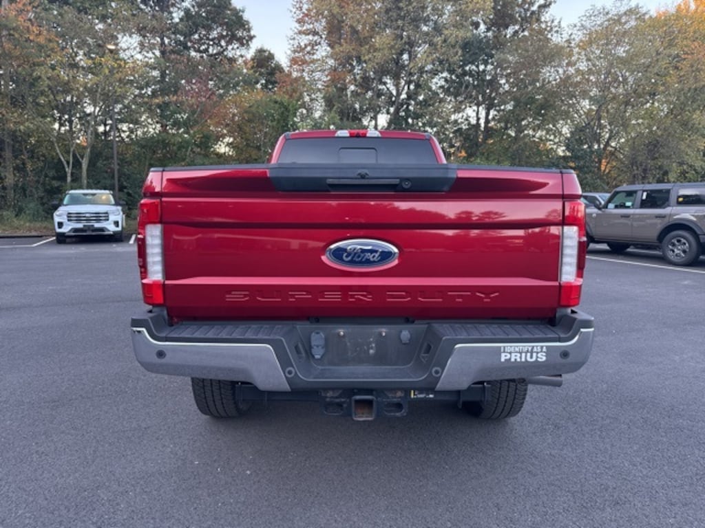 Used 2019 Ford F-350SD Lariat Truck