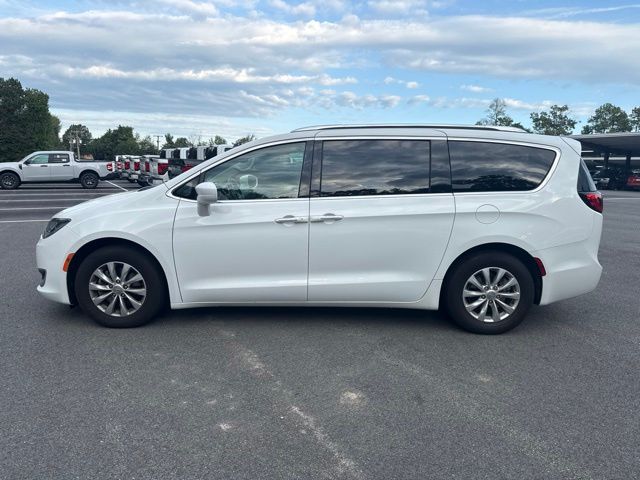 Used 2018 Chrysler Pacifica Touring L with VIN 2C4RC1BG0JR141849 for sale in Glen Allen, VA