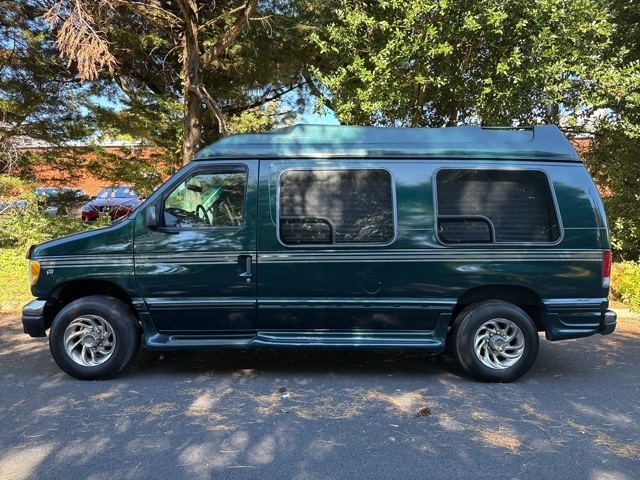 Used 2001 Ford Econoline Van Commercial with VIN 1FDPE24L91HA13618 for sale in Glen Allen, VA
