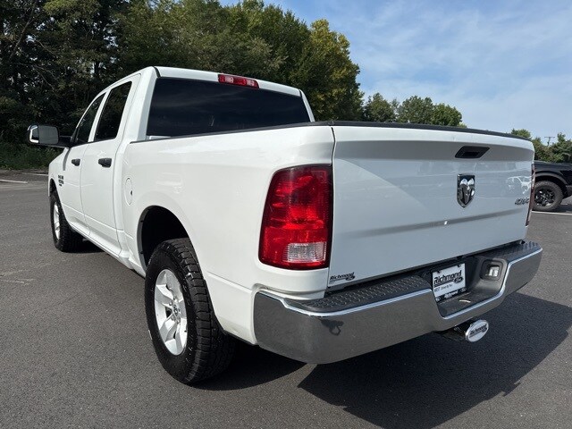2022 Ram 1500 Classic Tradesman photo 3