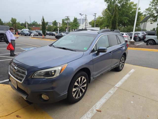2016 Subaru Outback 2.5i Limited SUV
