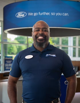 Staff member Michael Johnson from ID_2d96e692916d
