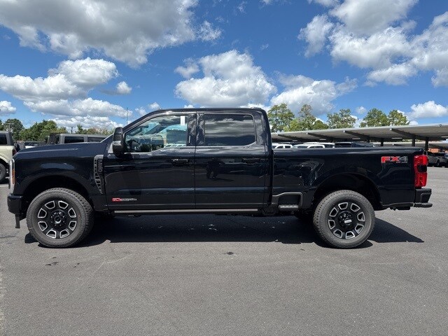 2026 Ford F-250 Platinum photo 2
