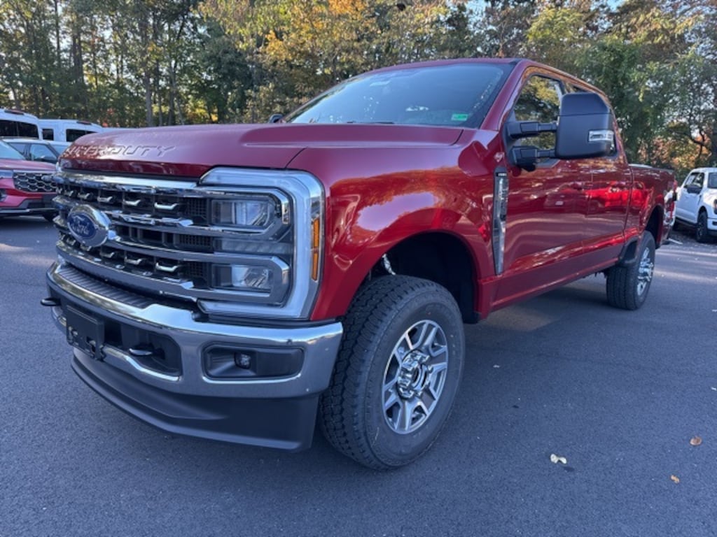 New 2026 Ford F-250 Lariat 4D Crew Cab