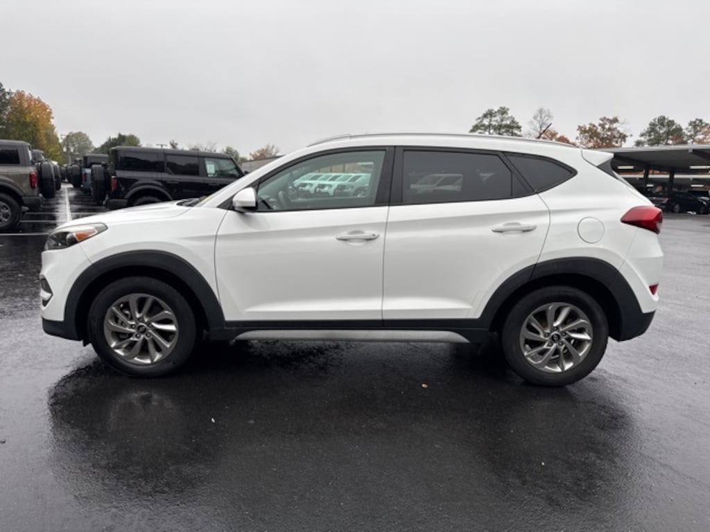 Certified 2017 Hyundai Tucson SE SUV
