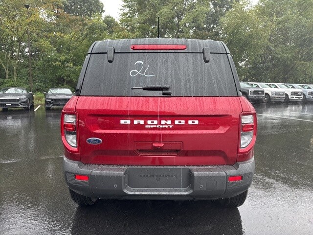 2025 Ford Bronco Sport Outer Banks photo 4