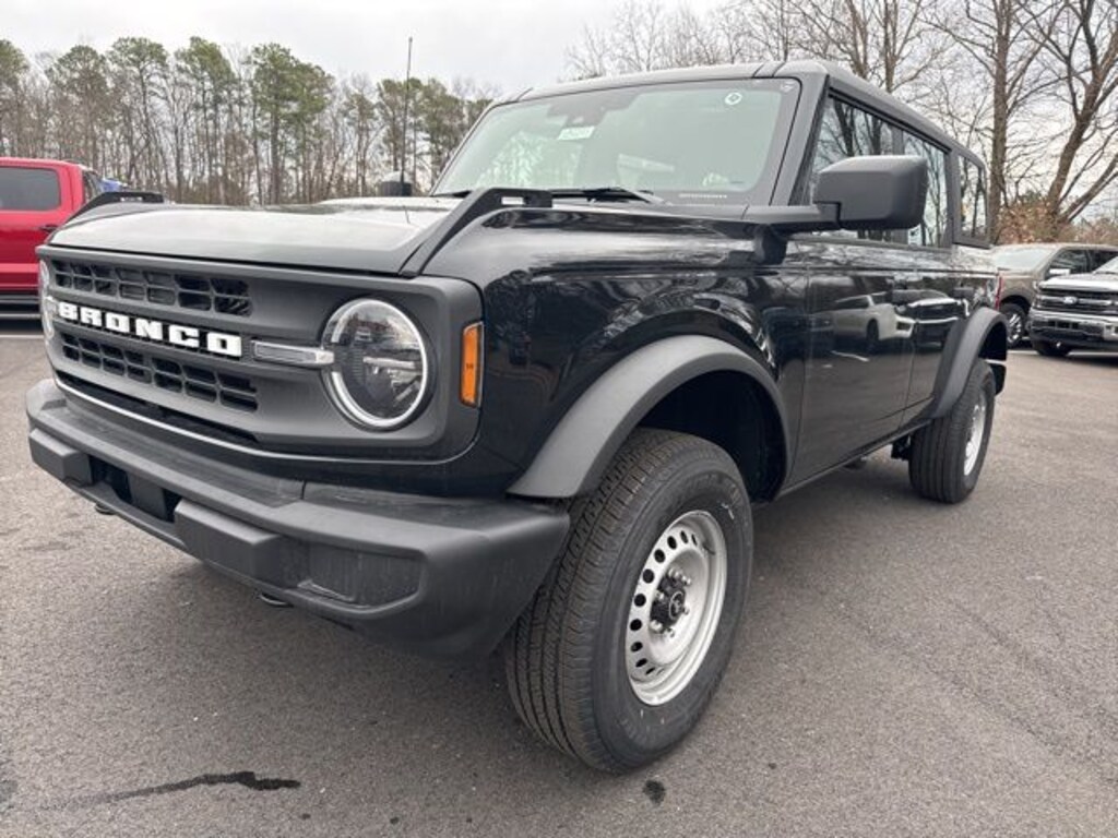 New 2025 Ford Bronco Base 4D Sport Utility