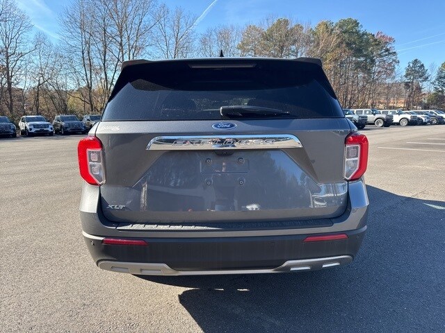 2022 Ford Explorer XLT photo 2