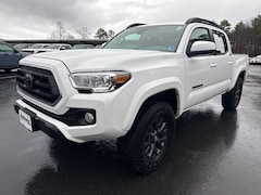 2020 Toyota Tacoma SR5 V6 Truck