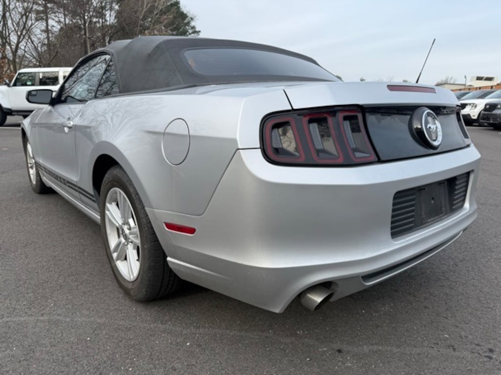 Used 2014 Ford Mustang V6 Convertible