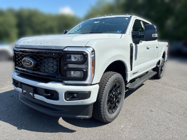 2026 Ford F-250 Lariat 4D Crew Cab