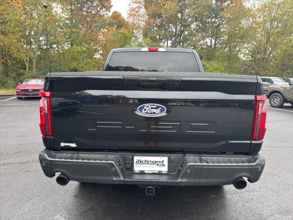 New 2025 Ford F-150 STX 4D SuperCrew