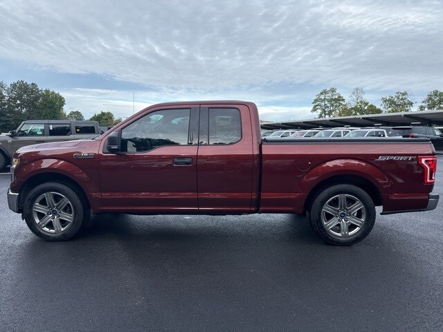 2016 Ford F-150 XLT photo 2