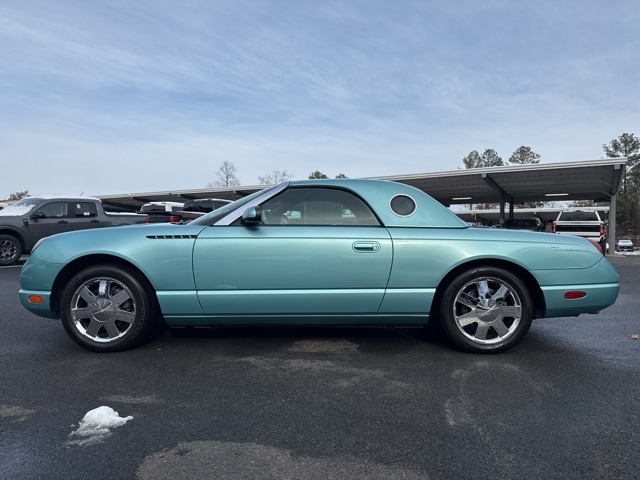 Used 2002 Ford Thunderbird  with VIN 1FAHP60A02Y107196 for sale in Glen Allen, VA