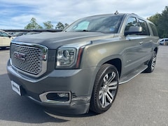 2017 GMC Yukon XL Denali SUV