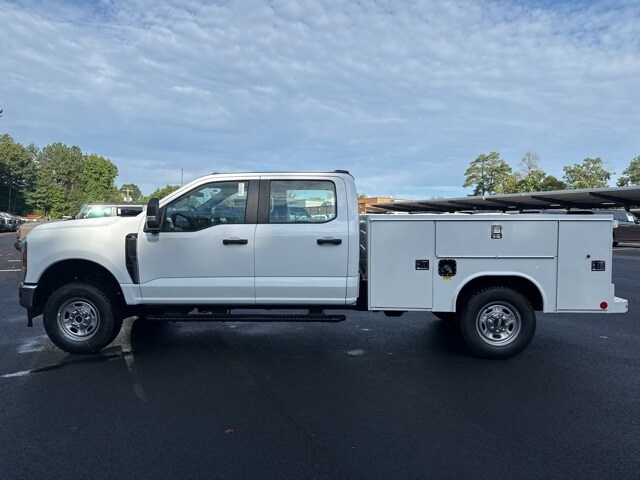 2026 Ford F-250 XL photo 2
