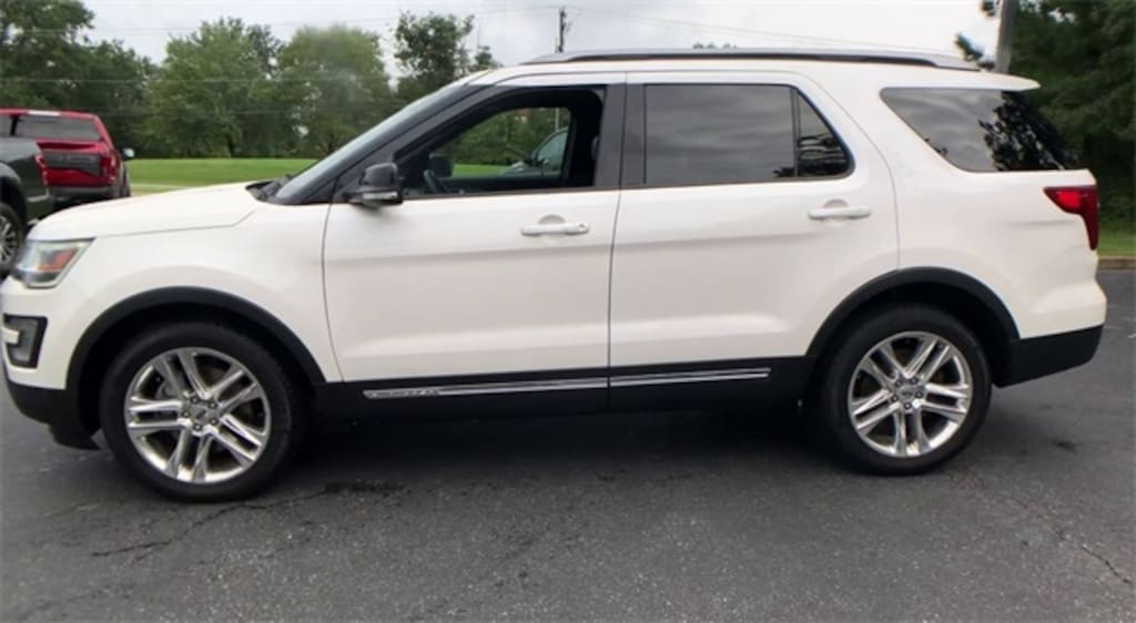 Certified 2017 Ford Explorer XLT SUV