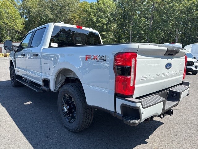 2026 Ford F-250 XL photo 3