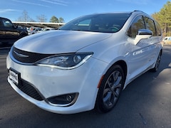 2018 Chrysler Pacifica Limited Minivan/Van