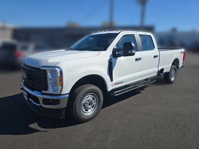 2027 Ford F-250 XL 4D Crew Cab