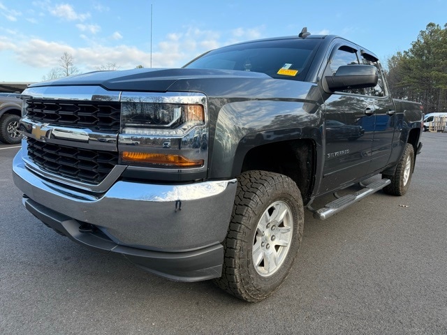 2019 Chevrolet Silverado 1500 LD LT's photo