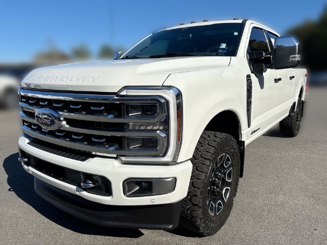 2024 Ford F-350SD Platinum Truck