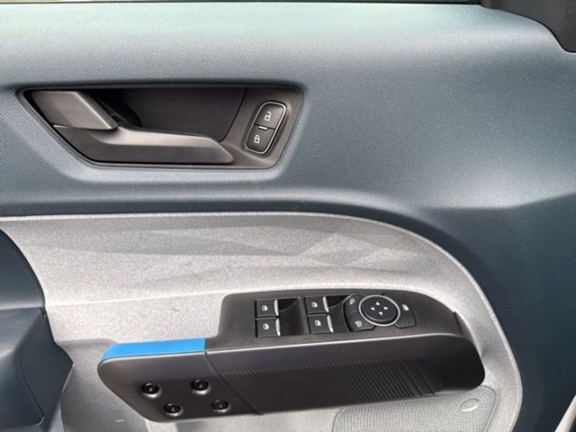 2025 Ford Maverick XLT - Photo 12