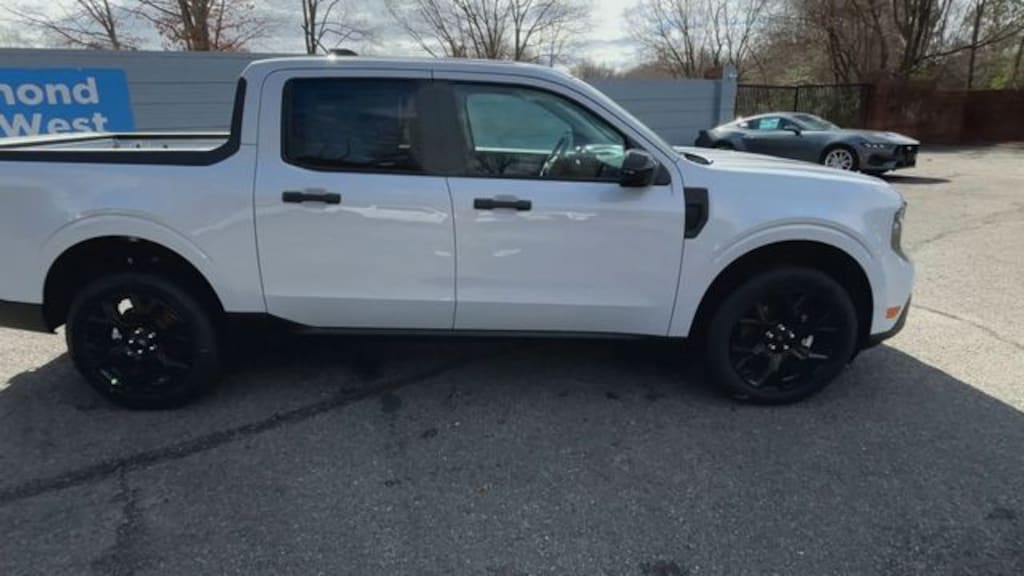 Used 2025 Ford Maverick XLT 4D Crew Cab