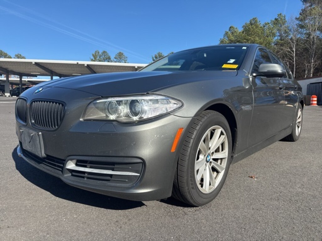 Used 2014 BMW 5 Series 528i xDrive Sedan