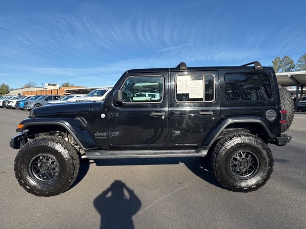 Used 2020 Jeep Wrangler Unlimited Sahara SUV