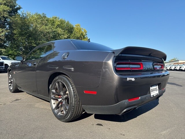 2021 Dodge Challenger R/T Scat Pack photo 3