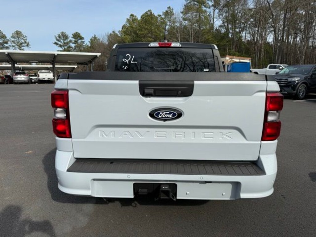 New 2026 Ford Maverick Lobo High 4D Crew Cab