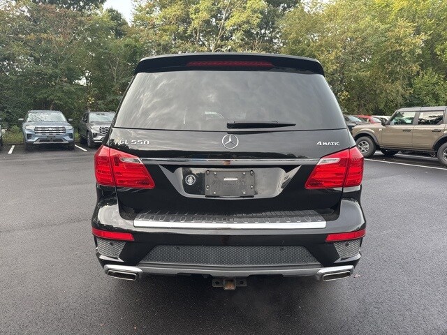 2016 Mercedes Benz GL 550 photo 3