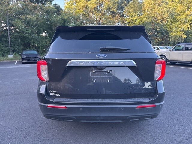 2024 Ford Explorer XLT photo 4