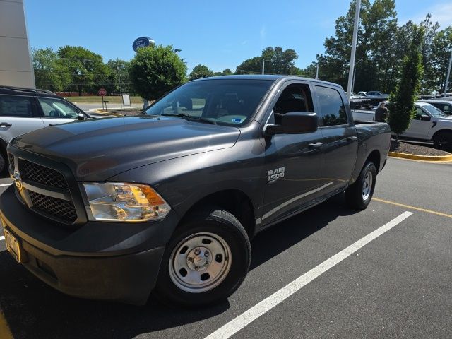 2020 RAM 1500 Classic Tradesman 4x4 Crew Cab 5'7's photo