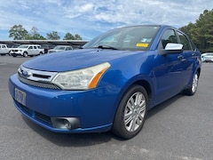 2010 Ford Focus SEL Sedan