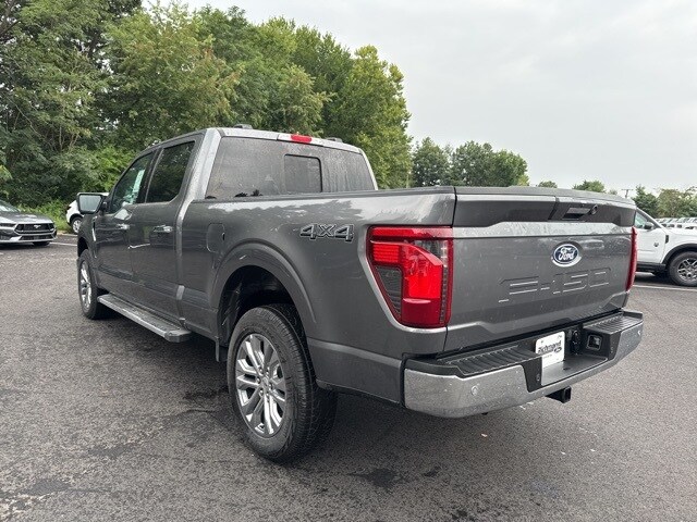 2024 Ford F-150 XLT photo 3