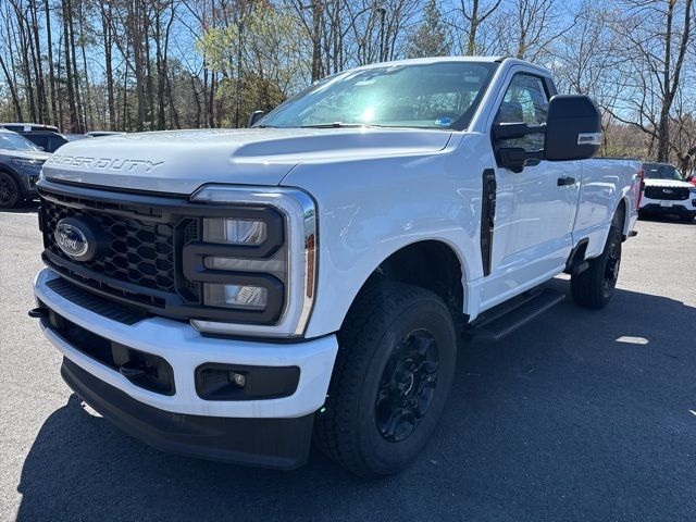 2025 Ford F-350 2D Standard Cab 