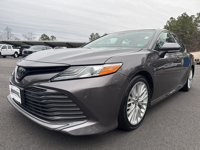 2018 Toyota Camry XLE's photo