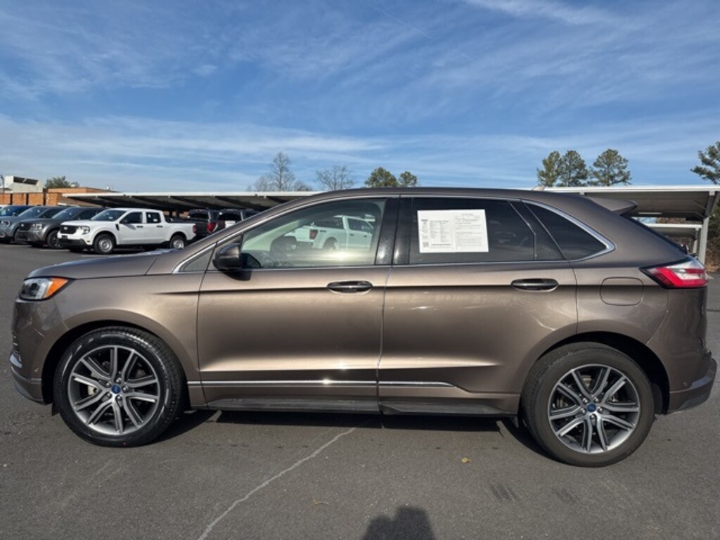 Used 2019 Ford Edge Titanium SUV