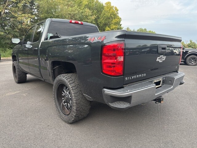 2018 Chevrolet Silverado 1500 LT1 photo 3