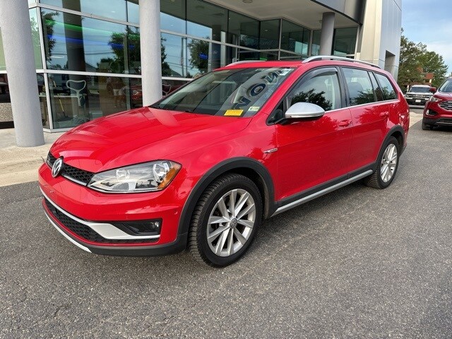 Used 2017 Volkswagen Golf Alltrack Alltrack SE with VIN 3VWH17AU8HM523704 for sale in Glen Allen, VA