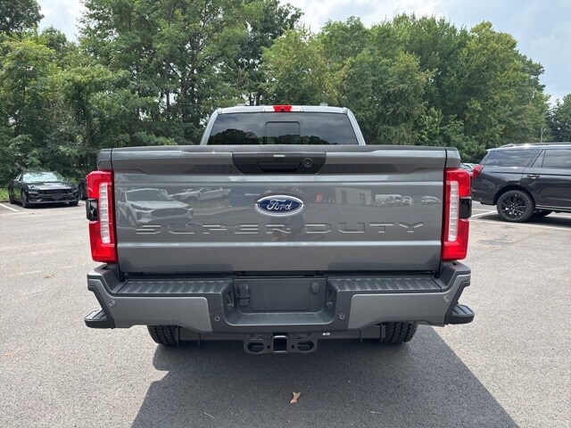2025 Ford F-250 XL photo 4