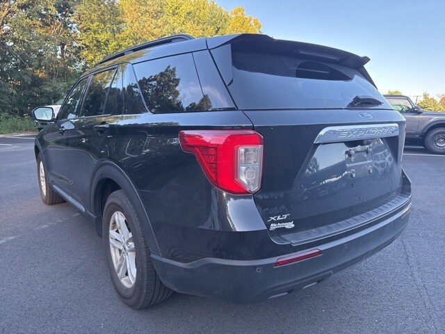 2024 Ford Explorer XLT photo 3