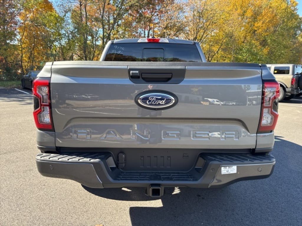 New 2025 Ford Ranger Lariat 4D Crew Cab